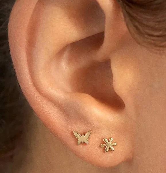 Betty Stud Earring in Silver - Image 2