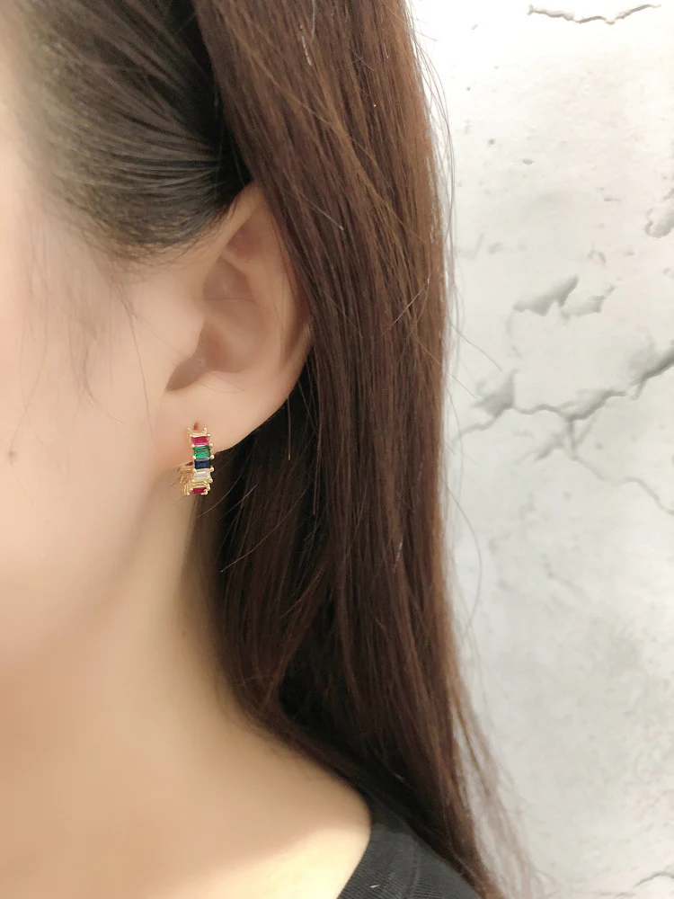 Freya Hoop Earring in Gold - Image 4