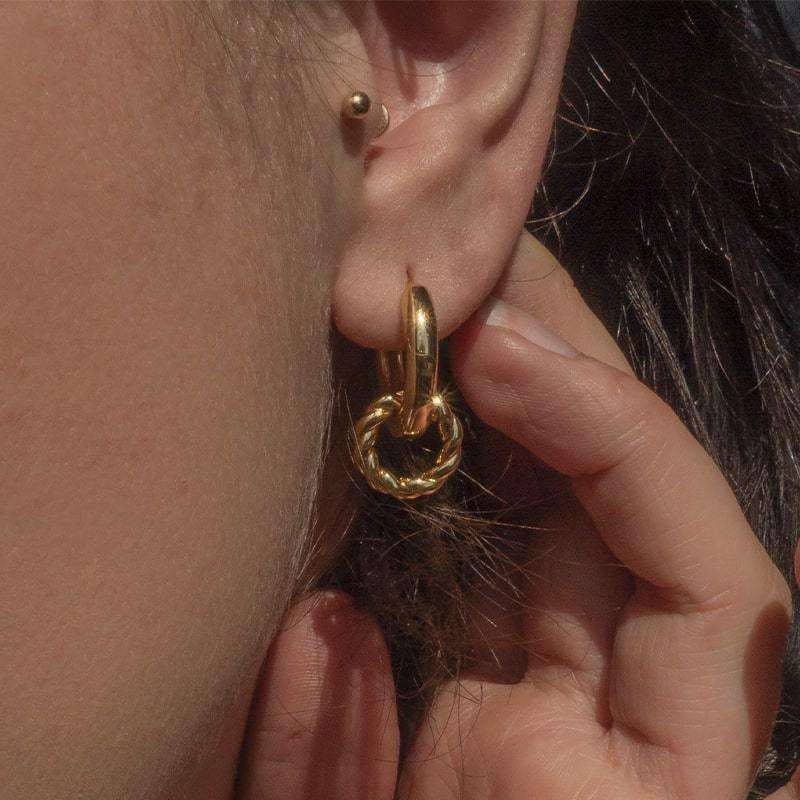 Montana Hoop Earrings in Gold - Image 4
