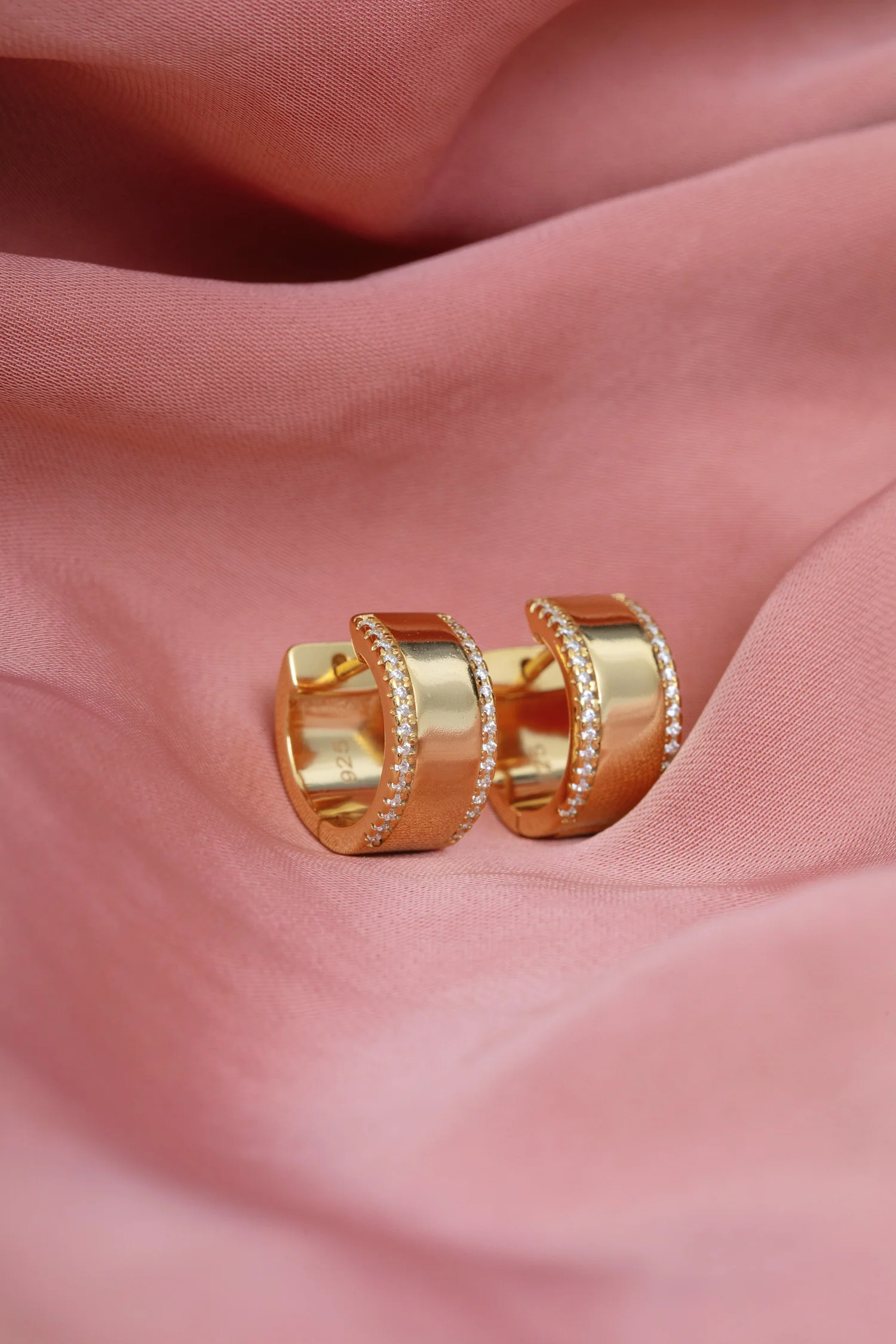 Yvonne Hoop Earrings in Gold - Image 6